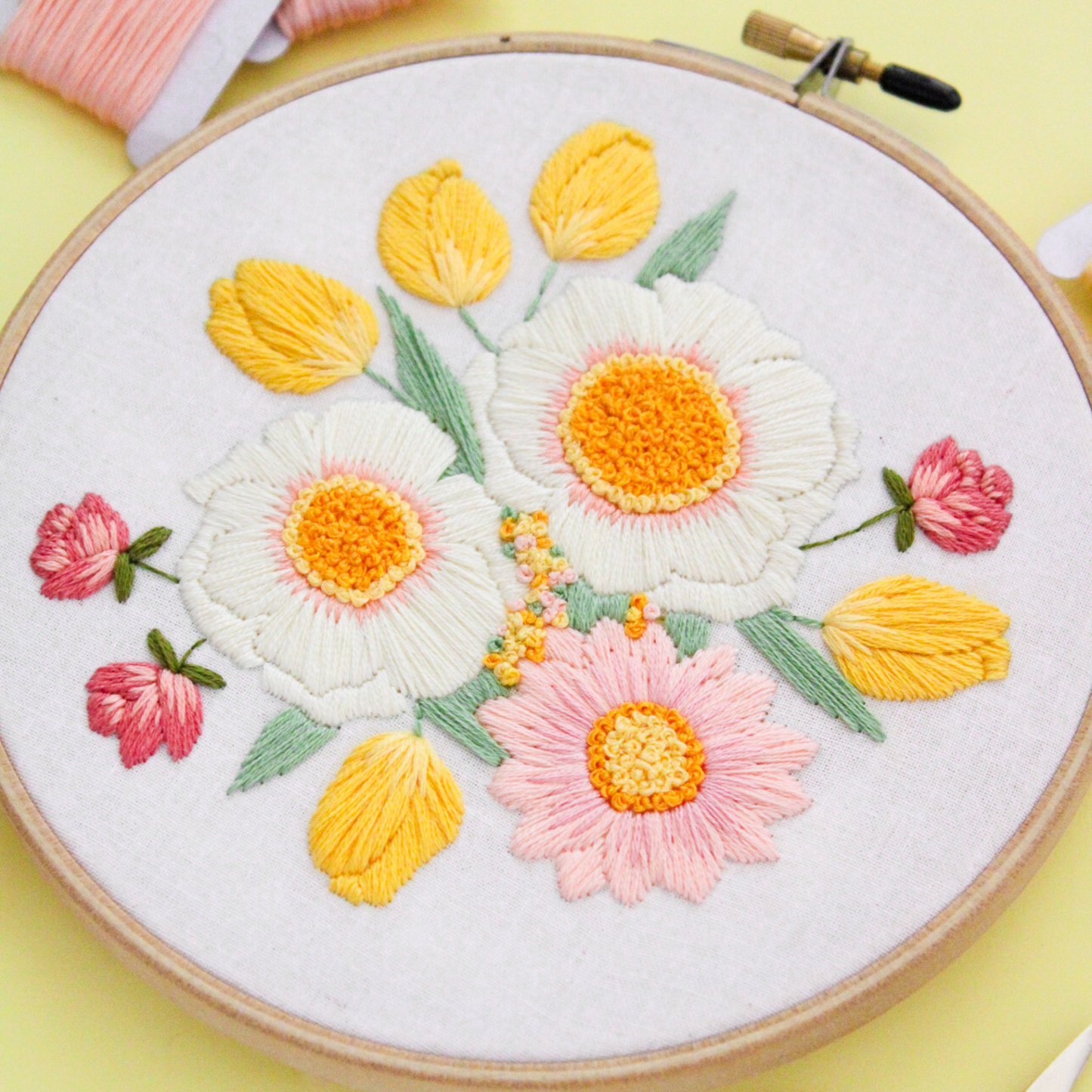 Summer Bouquet Embroidery Pattern